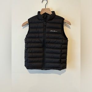 Eddie Bauer Kids Black Puffer Vest in Size Small (7/8)
